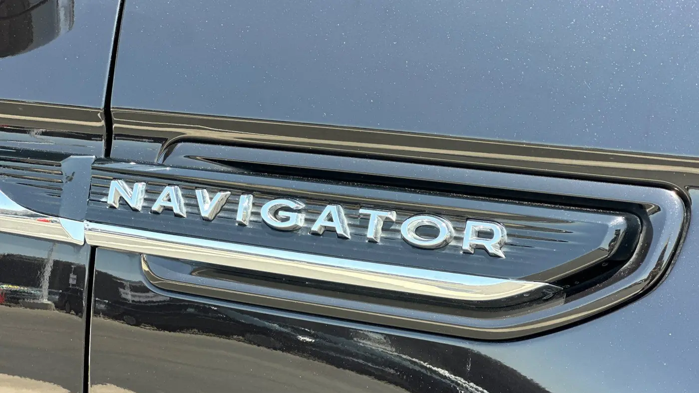 2023 Lincoln Navigator L Black Label