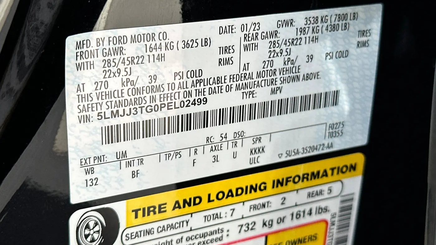 2023 Lincoln Navigator L Black Label