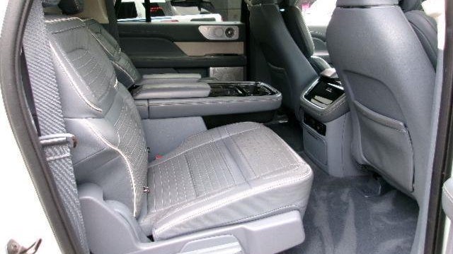 2023 Lincoln Navigator L Black Label