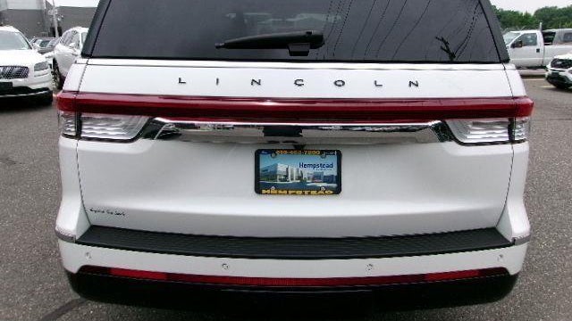 2023 Lincoln Navigator L Black Label