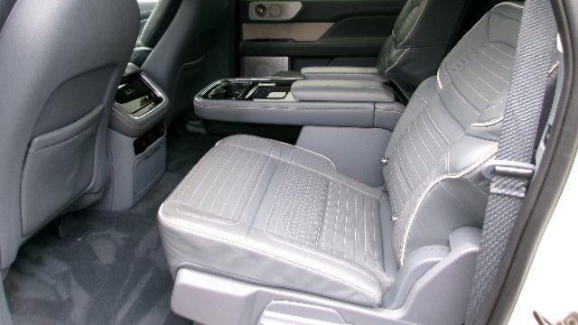2023 Lincoln Navigator L Black Label
