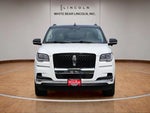 2024 Navigator L Thumbnail 2