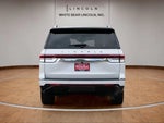 2024 Navigator L Thumbnail 6