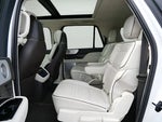 2024 Navigator L Thumbnail 11