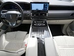 2024 Navigator L Thumbnail 14