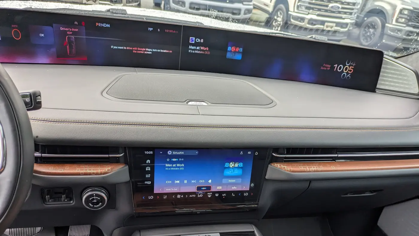 2025 Lincoln Navigator L Black Label