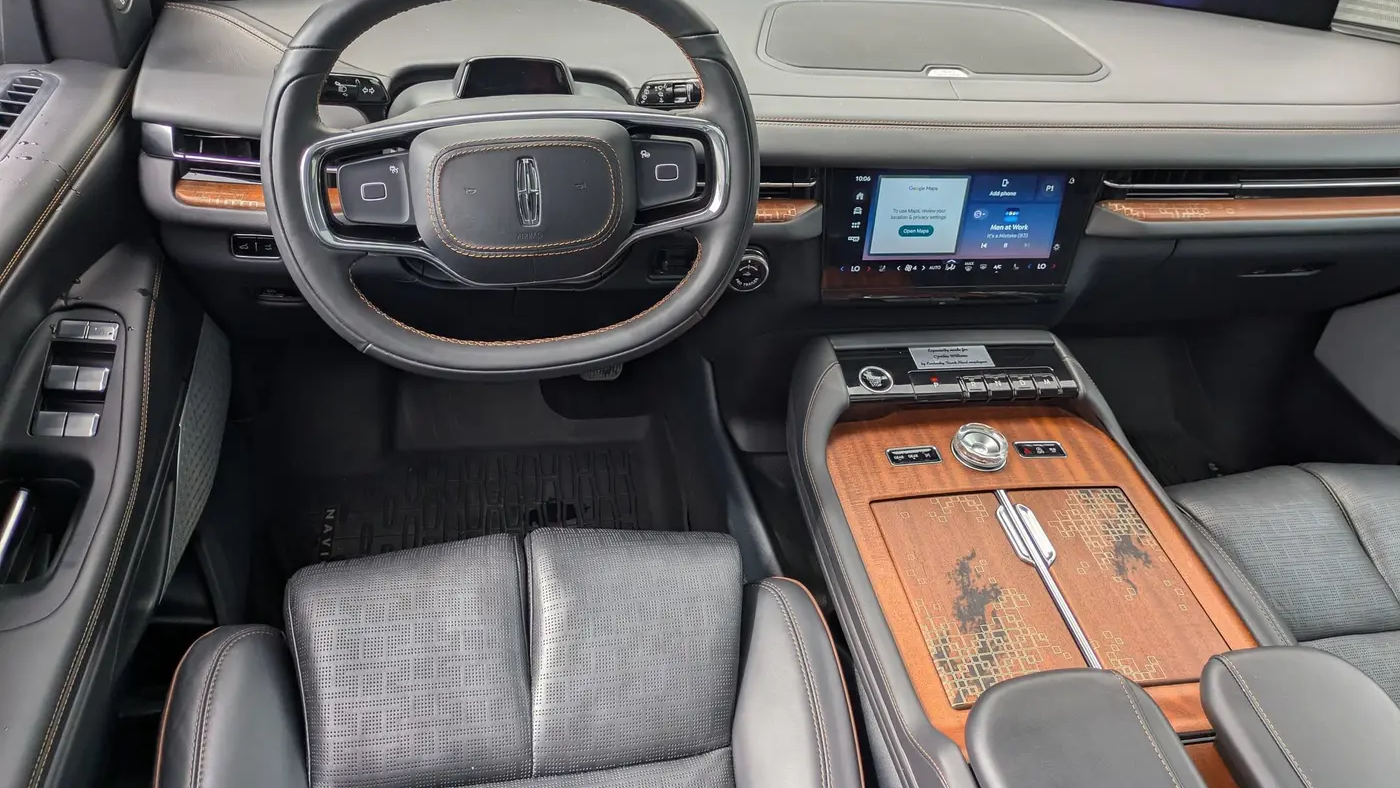 2025 Lincoln Navigator L Black Label