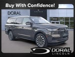 2025 Navigator L Thumbnail 11