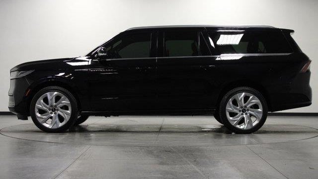 2025 Lincoln Navigator L Black Label