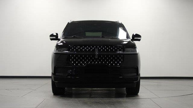 2025 Lincoln Navigator L Black Label