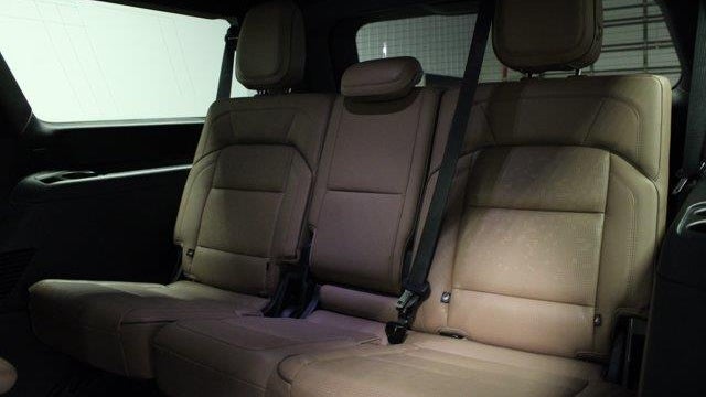 2025 Lincoln Navigator L Black Label