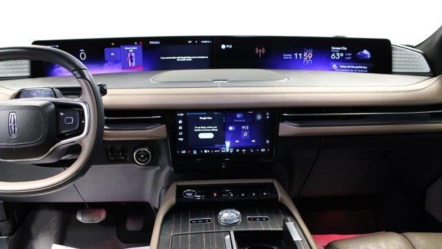 2025 Lincoln Navigator L Black Label