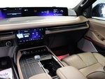 2025 Navigator L Thumbnail 20