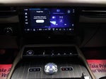 2025 Navigator L Thumbnail 23