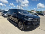 2025 Navigator L Thumbnail 3