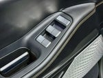 2025 Navigator L Thumbnail 17