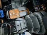 2025 Navigator L Thumbnail 22