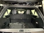2025 Navigator L Thumbnail 28