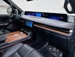 2025 Navigator L Thumbnail 32