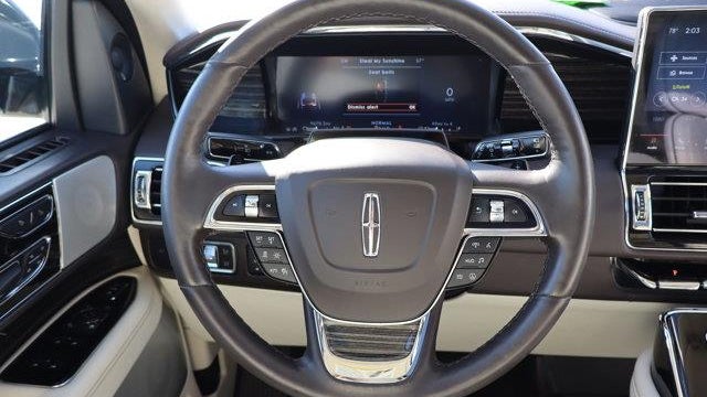 2024 Lincoln Navigator L Black Label