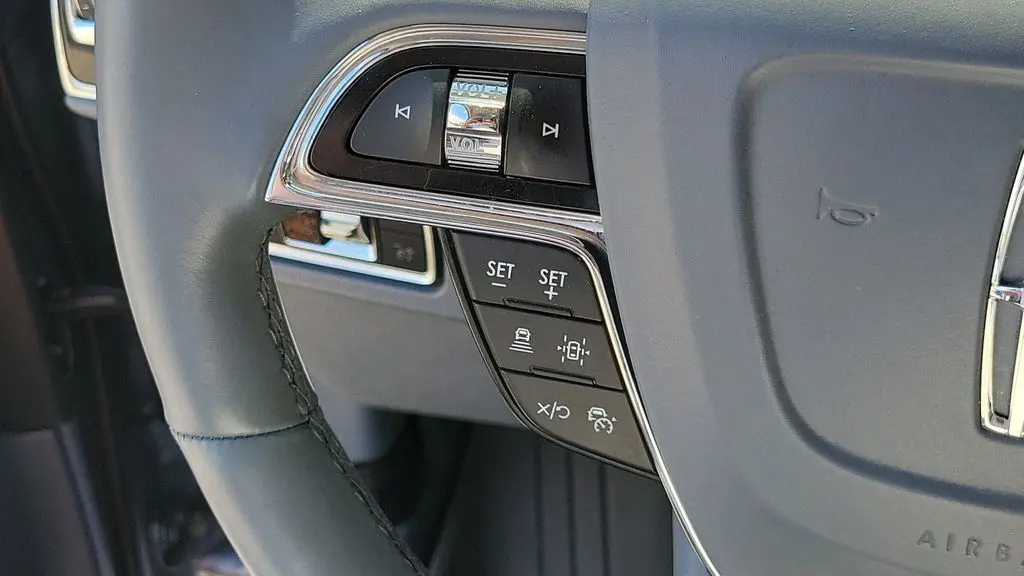 2024 Lincoln Navigator L Black Label