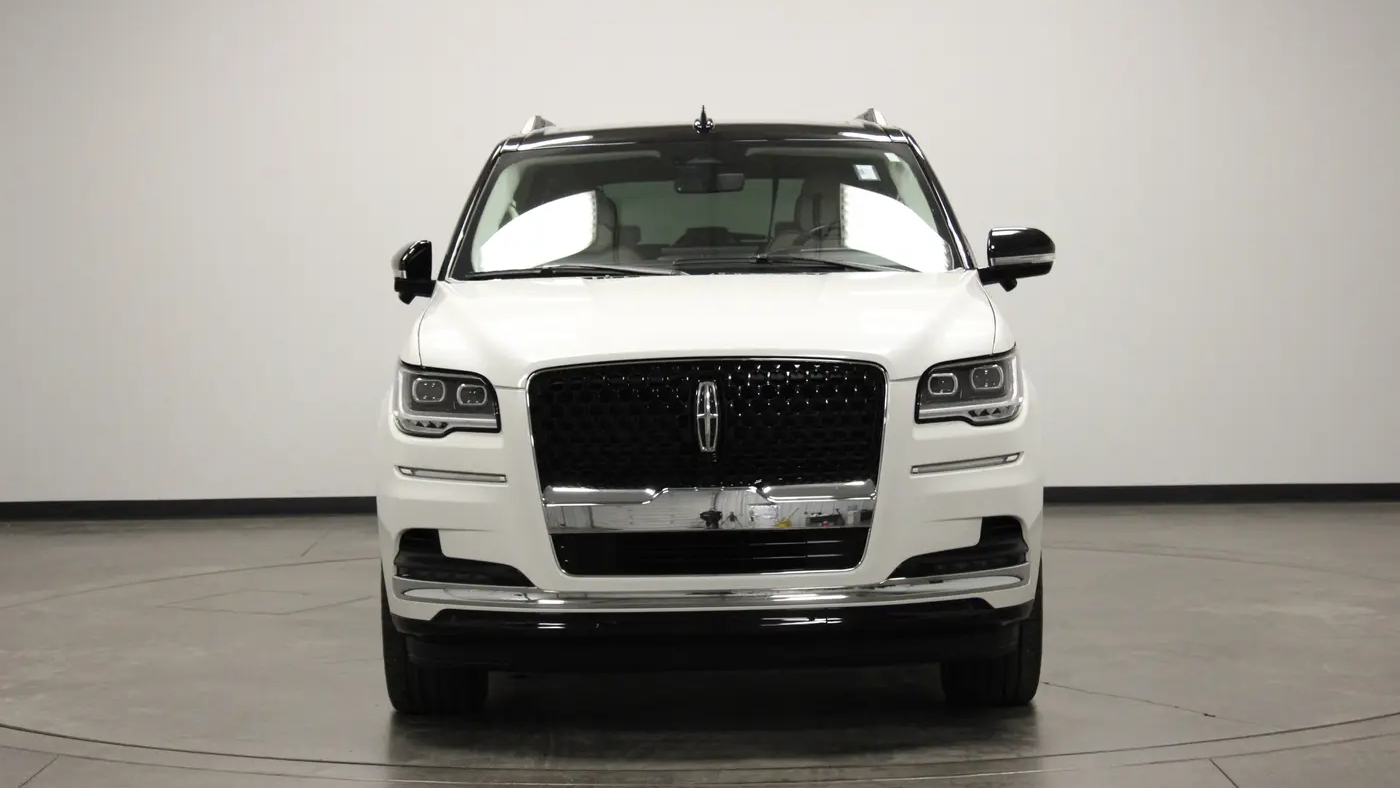 2024 Lincoln Navigator L Black Label
