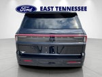 2025 Navigator L Thumbnail 4