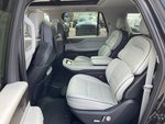 2025 Navigator L Thumbnail 14