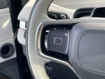 2025 Navigator L Thumbnail 30