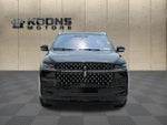 2025 Navigator L Thumbnail 8