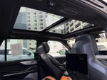 2025 Navigator L Thumbnail 11