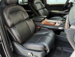 2025 Navigator L Thumbnail 16