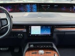 2025 Navigator L Thumbnail 30