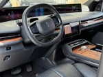 2025 Navigator L Thumbnail 32