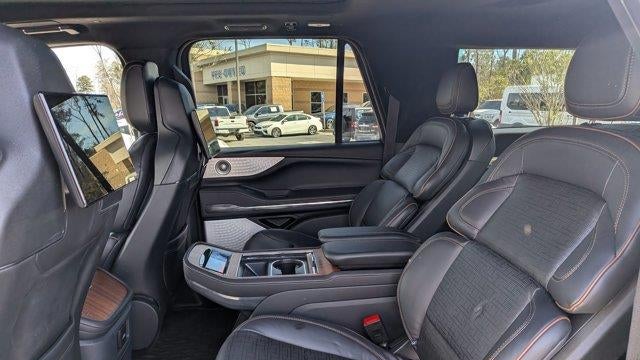 2025 Lincoln Navigator L Black Label