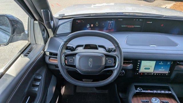 2025 Lincoln Navigator L Black Label