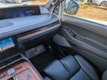 2025 Navigator L Thumbnail 19