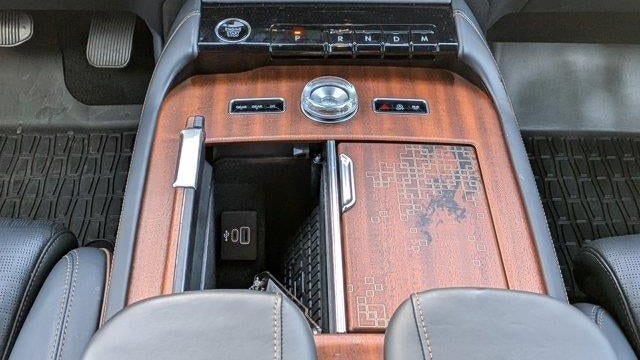 2025 Lincoln Navigator L Black Label