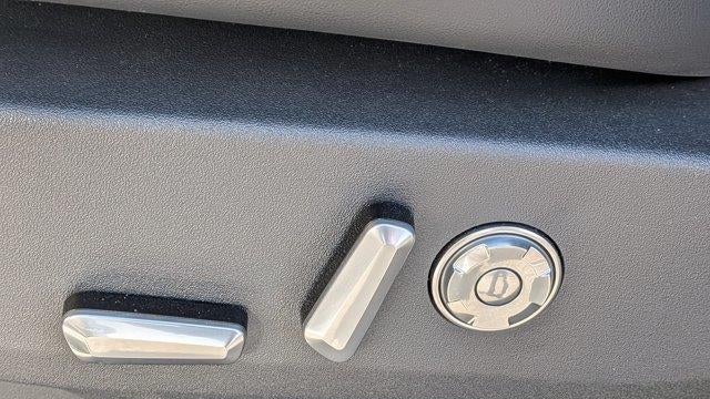 2025 Lincoln Navigator L Black Label
