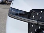 2025 Navigator L Thumbnail 11
