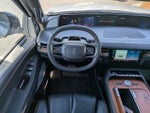 2025 Navigator L Thumbnail 19