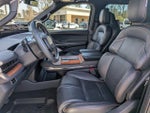 2025 Navigator L Thumbnail 24
