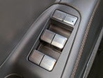 2025 Navigator L Thumbnail 30