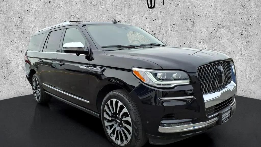 Preowned 2023 Lincoln Navigator L Black Label for Sale