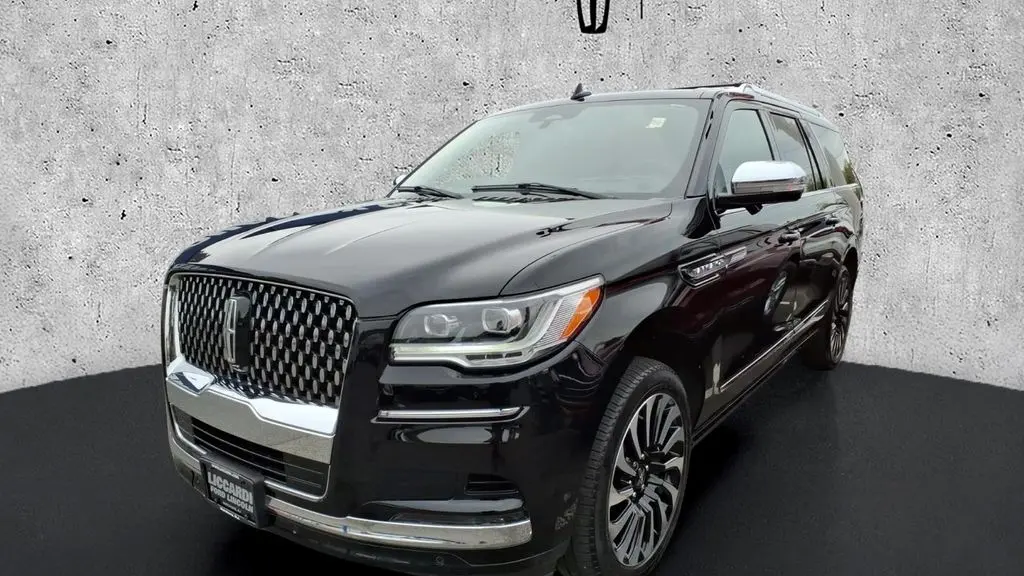 2023 Lincoln Navigator L Black Label