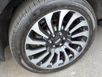 2023 Navigator L Thumbnail 5