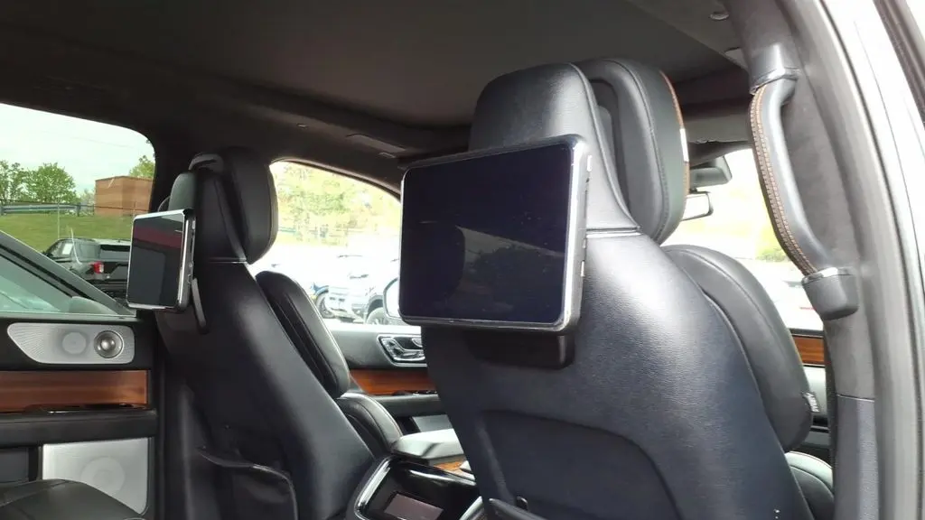 2023 Lincoln Navigator L Black Label