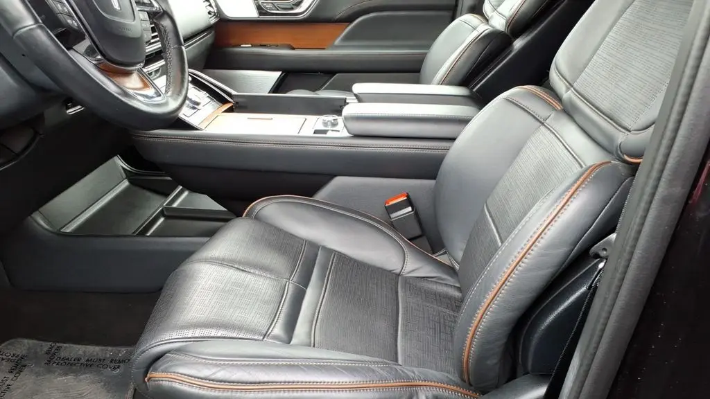 2023 Lincoln Navigator L Black Label