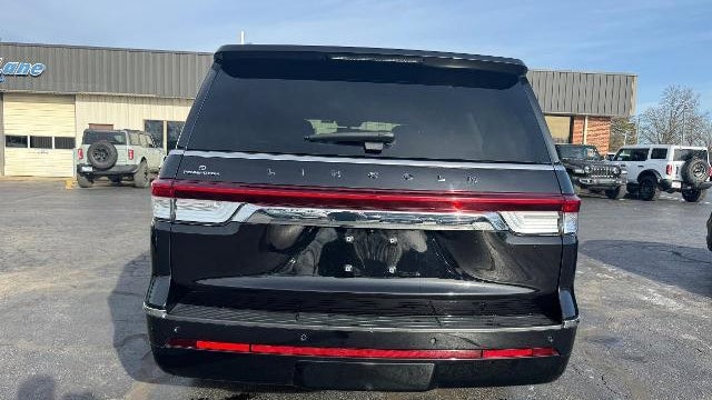 2024 Lincoln Navigator L Black Label