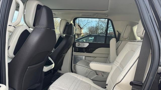 2024 Lincoln Navigator L Black Label